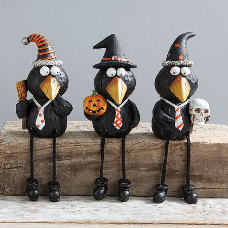 HALLOWEEN CROW SHELF SITTER DECOR