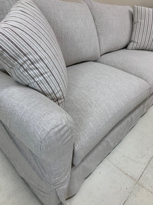 ROWE - ABERDEEN SLIPCOVER SOFA